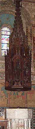 Victorian font at Garton
